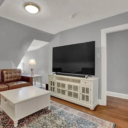 Suites On Seneca - Gorgeous One Bedroom Apartment Harrisburg Exterior photo